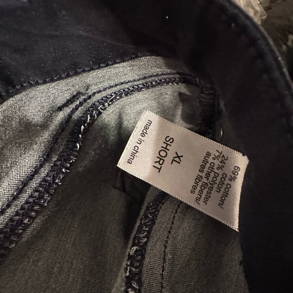Maurice’s XL Short Navy Jeans - Picture 3 of 3